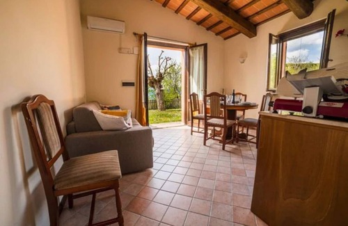 Urbania Apartment | Countryside Comfort in Urbania