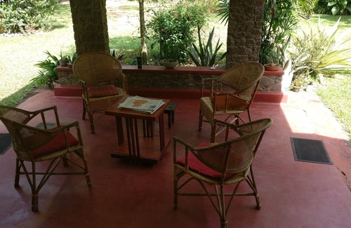 Kalagedihena House | Countryside Estate homestay