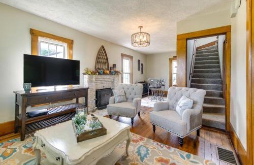 Wooster House | Countryside Home in Wooster with Patio and Fire Pit