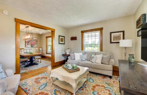 Wooster House | Countryside Home in Wooster with Patio and Fire Pit