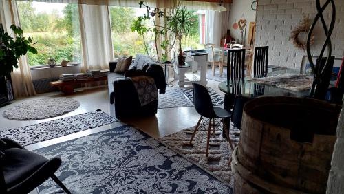 Jamijarvi Ski Chalet | Countryside house Villa Pauliina -lomatalo