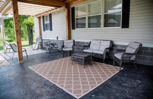Guntersville House | Countryside Living with a great outdoor space