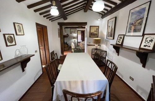 Amandola Villa | Countryside Villa in Amandola with Swimming Pool