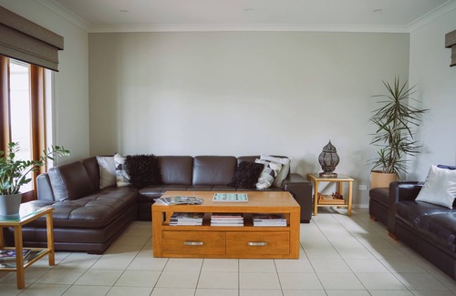 McLaren Flat House | Couples Retreat at Waywood Vineyard