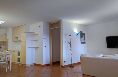 Sedegliano Apartment | Court of Artist
