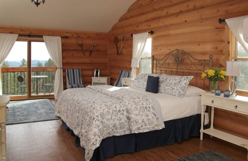 Murphys Bed & Breakfast | Courtwood Inn