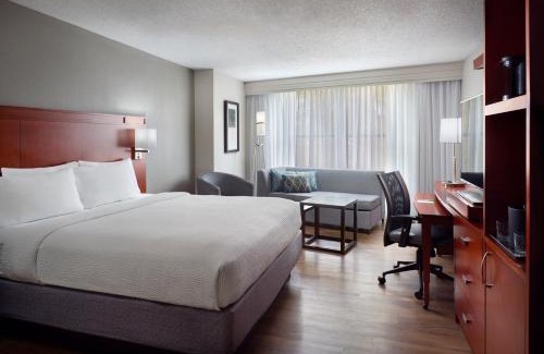 Downtown Decatur Hotel | Courtyard Atlanta Decatur Downtown/Emory