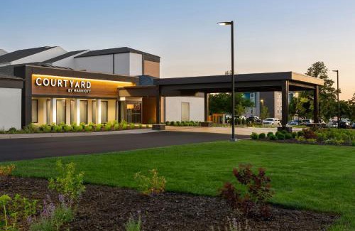 Mendota Heights Hotel | Courtyard by Marriott Minneapolis-St. Paul Airport
