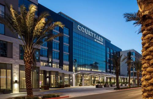 Monterey Park Hotel | Courtyard by Marriott Los Angeles Monterey Park