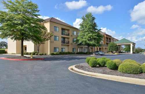 Bentonville Hotel | Courtyard by Marriott Bentonville