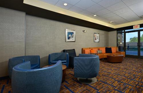 Bentonville Hotel | Courtyard by Marriott Bentonville