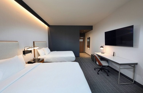 Charlotte Hotel | Courtyard by Marriott Charlotte Waverly