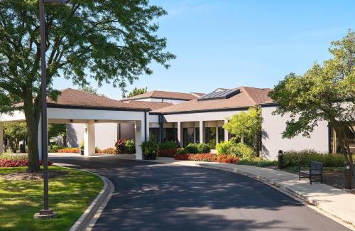 Naperville Hotel | Courtyard by Marriott Chicago Naperville