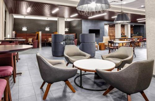 Okemos Hotel | Courtyard by Marriott East Lansing Okemos