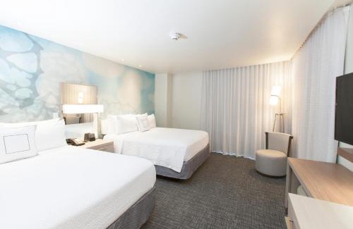 Spring Hotel | Courtyard by Marriott Houston City Place