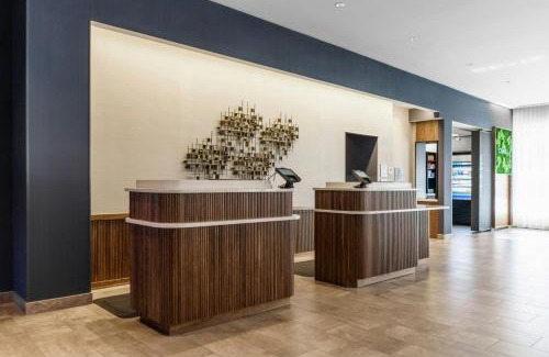Fishers Hotel | Courtyard by Marriott Indianapolis Fishers