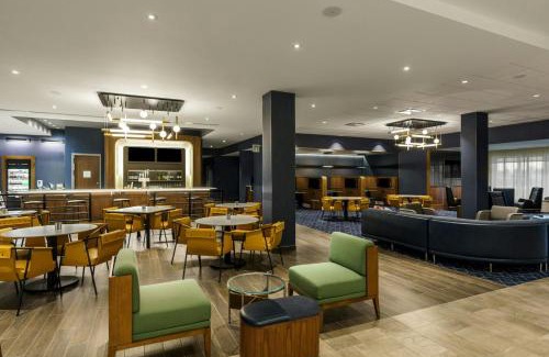 Fishers Hotel | Courtyard by Marriott Indianapolis Fishers
