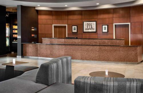 Elizabeth Hotel | Courtyard by Marriott Newark Elizabeth