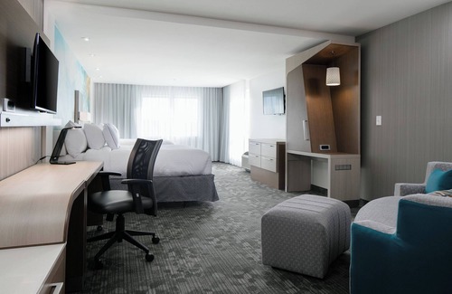 Bellevue Hotel | Courtyard by Marriott Omaha Bellevue Beardmore Event Center