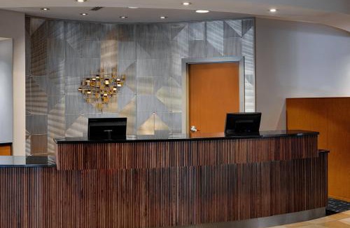 Springfield Hotel | Courtyard by Marriott Springfield Downtown