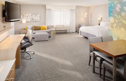 Southeastern Sacramento Hotel | Courtyard by Marriott Sacramento Midtown