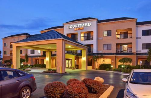 Southport Hotel | Courtyard by Marriott Indianapolis South