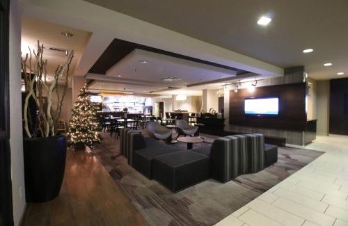 Southport Hotel | Courtyard by Marriott Indianapolis South