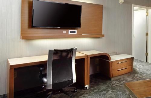 State College Hotel | Courtyard by Marriott State College