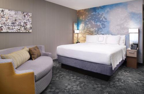 Independence Hotel | Courtyard Cleveland Independence