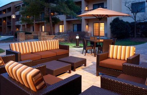 Miamisburg Hotel | Courtyard Dayton South Mall