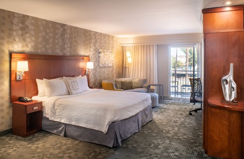 Orange Park Hotel | Courtyard Jacksonville Orange Park