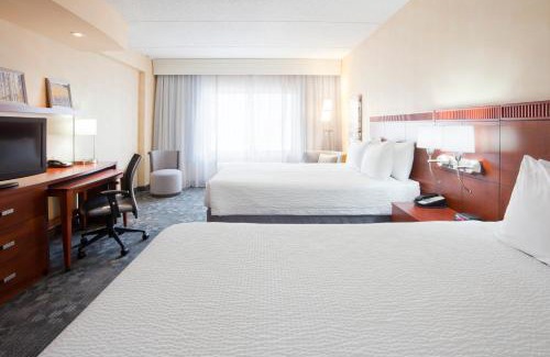 Historic Southwest Hotel | Courtyard Rochester Mayo Clinic Area/Saint Marys