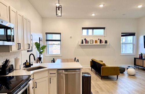 Fells Point Apartment | Cove Escape in Fells Point, Next to Broadway Market