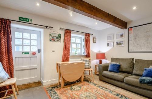 Malham House | Cove View Cottage