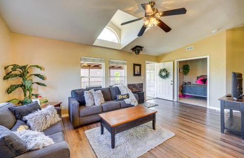 Lincoln House | Covered Patio Lincoln Vacation Rental!