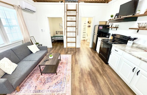 Albertville House | Coyote Tiny Luxury Cabin on Lake with Arcade