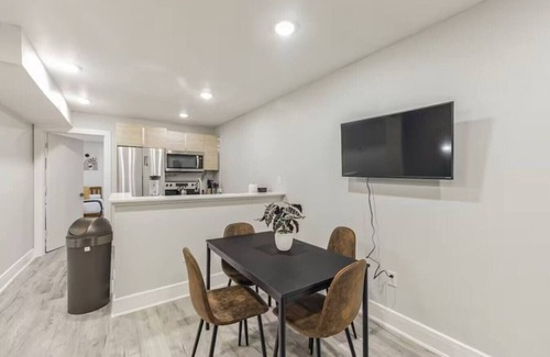 Old East Dallas Apartment | Cozy 1/1 | 10 mins to DT