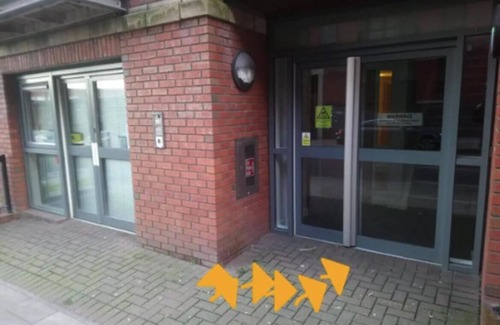 Sheffield Apartment | Cozy 1-Bed Flat near Sheffield Food Festival – Sleeps 5, May Dates Available