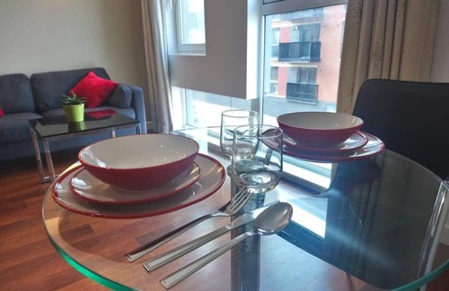 Sheffield Apartment | Cozy 1-Bed Flat near Sheffield Food Festival – Sleeps 5, May Dates Available