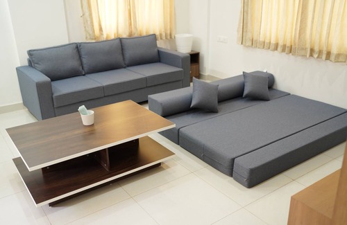 Bellandur Apartment | Cozy 1-Bedroom Apartment in Pleasant Kasavanahalli with WiFi.