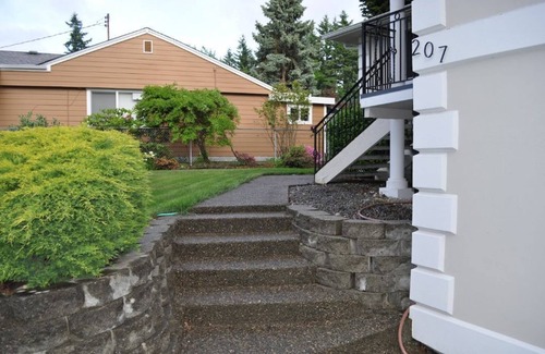 Normandy Park House | Cozy 1 bedroom apartment, near Seattle & Airport.