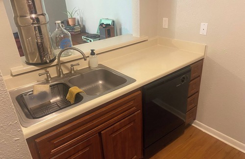 Sweetbriar Apartment | Cozy 1-bedroom apartment in south Austin with WiFi, AC, & Pool