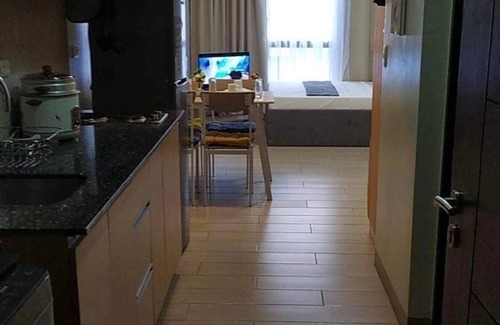 Bagumbayan Condo | Cozy 1-bedroom condo with WiFi, AC in wonderful Quezon City