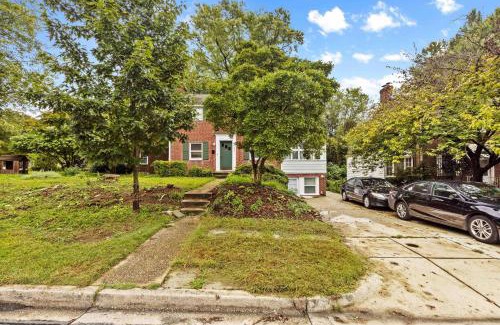 Silver Spring Apartment | Cozy 1-bedroom garden apartment