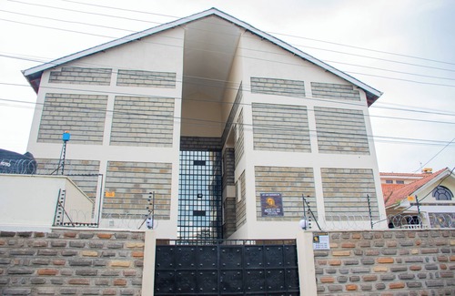 Nakuru Apartment | Cozy 1 Bedroom Section 58 getaway, with Lake Nakuru views