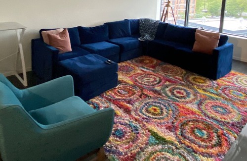 East Orange Apartment | Cozy 1bdrm Hideaway W/ parking space