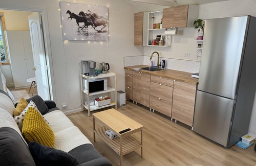 Richmond Annex Cottage | Cozy 1BR, 21 min away from SF