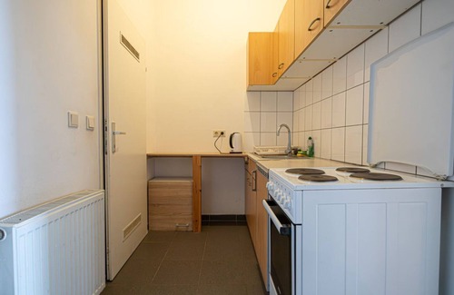 Meidling Apartment | Cozy 1BR Apt Comfortable Design/@ Schönbrunn