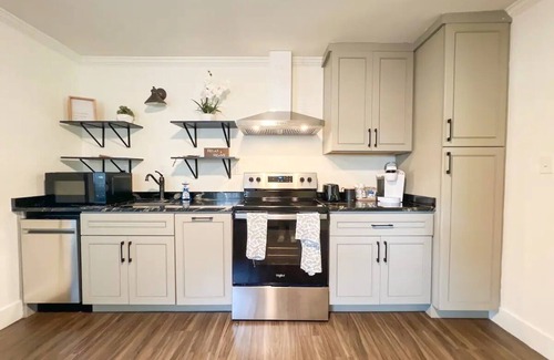 Dunean Apartment | Cozy 1BR Close to Downtown & Greenville Drive Baseball