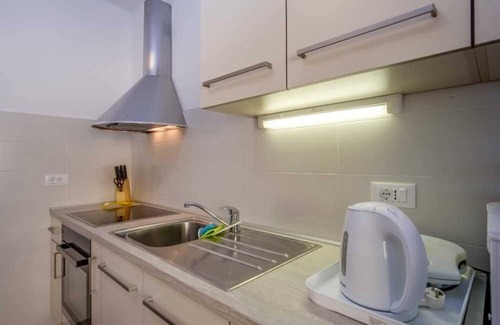 Cove Murtar Apartment | Cozy 1BR Suite for Three, No Pets, Parking Available